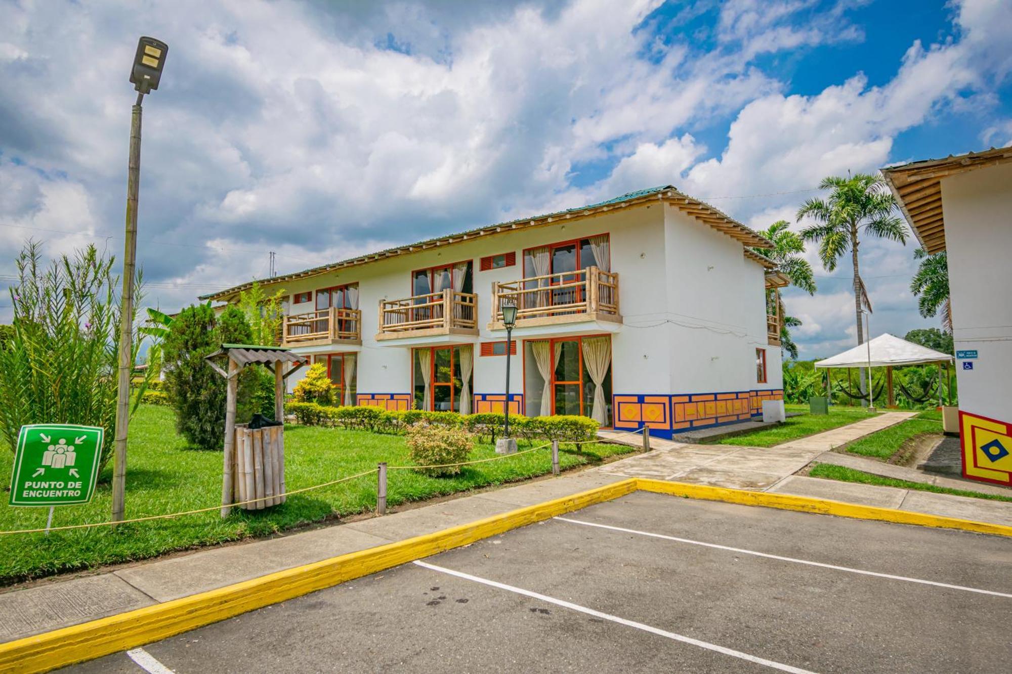 Hotel Campestre La Aldea Montenegro Buitenkant foto